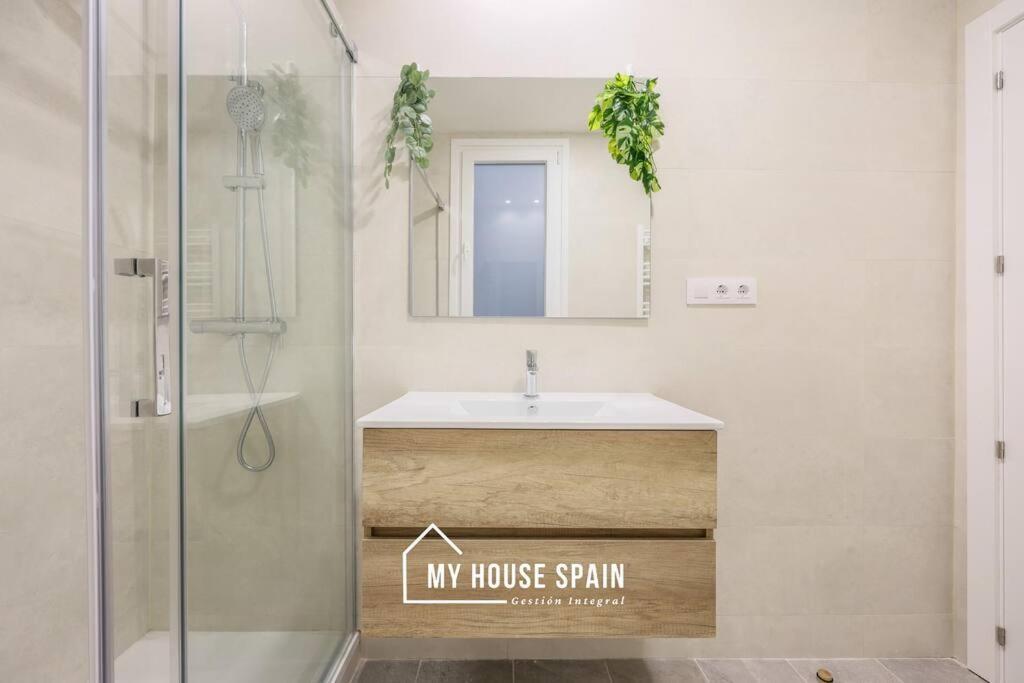 Myhousespain - Renovado Y Luminoso Apartamento マドリード エクステリア 写真